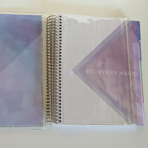 NWT 12 Mo Vertical 2019 Planner 'Own Kind of Beautiful' Outdated Recollections - Picture 6 of 14